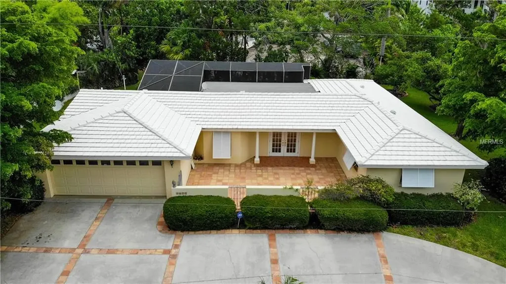 3433 Hamilton Avenue Sarasota FL 34242
