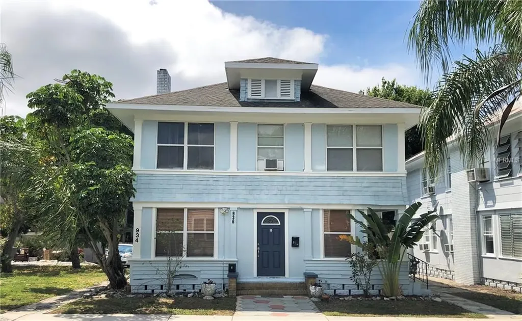 936 6th Street N St Petersburg FL 33701