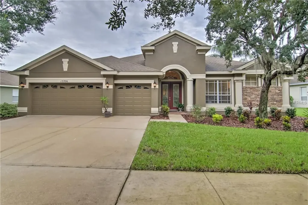 15706 Ibisridge Drive Lithia FL 33547
