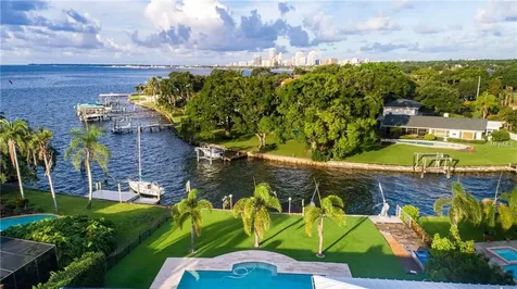 1515 Brightwaters Boulevard NE St Petersburg FL 33704