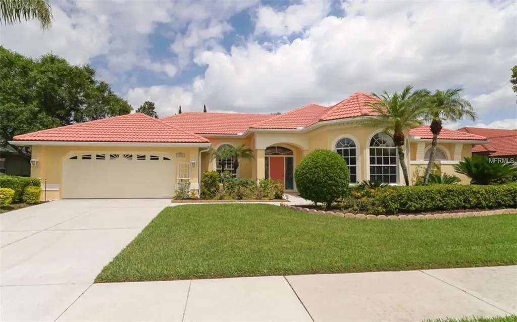 8647 Woodbriar Drive Sarasota FL 34238