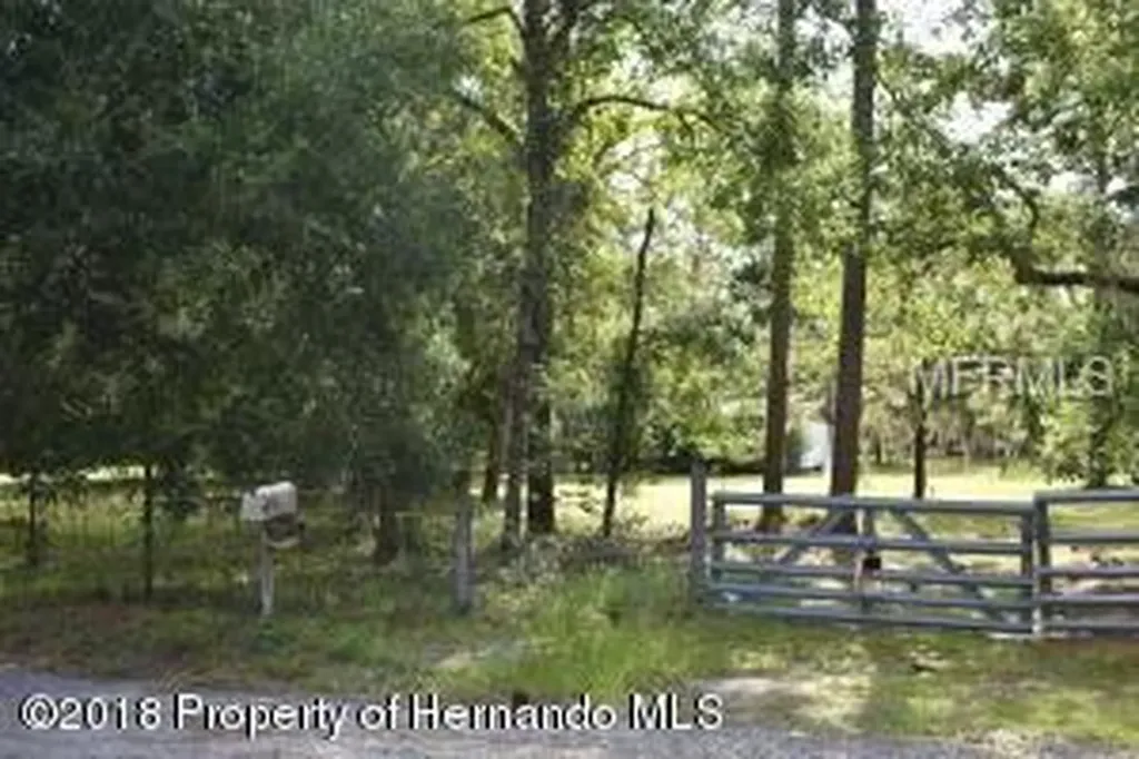 13140 Oak Forest Avenue Brooksville FL 34601