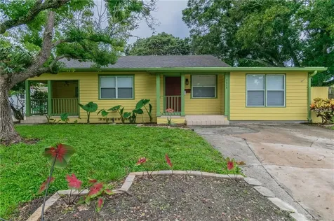 2944 10th Avenue N St Petersburg FL 33713