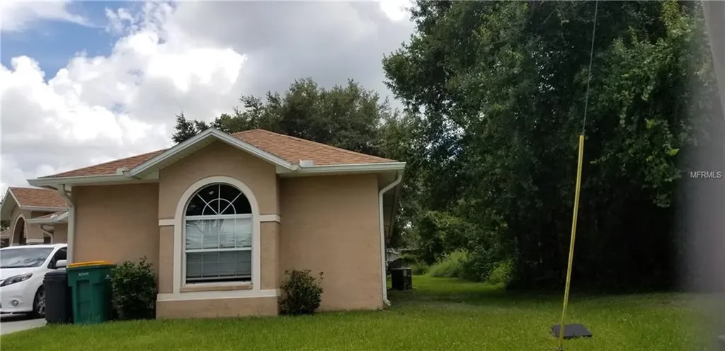 1015 Derbyshire Drive Kissimmee FL 34758