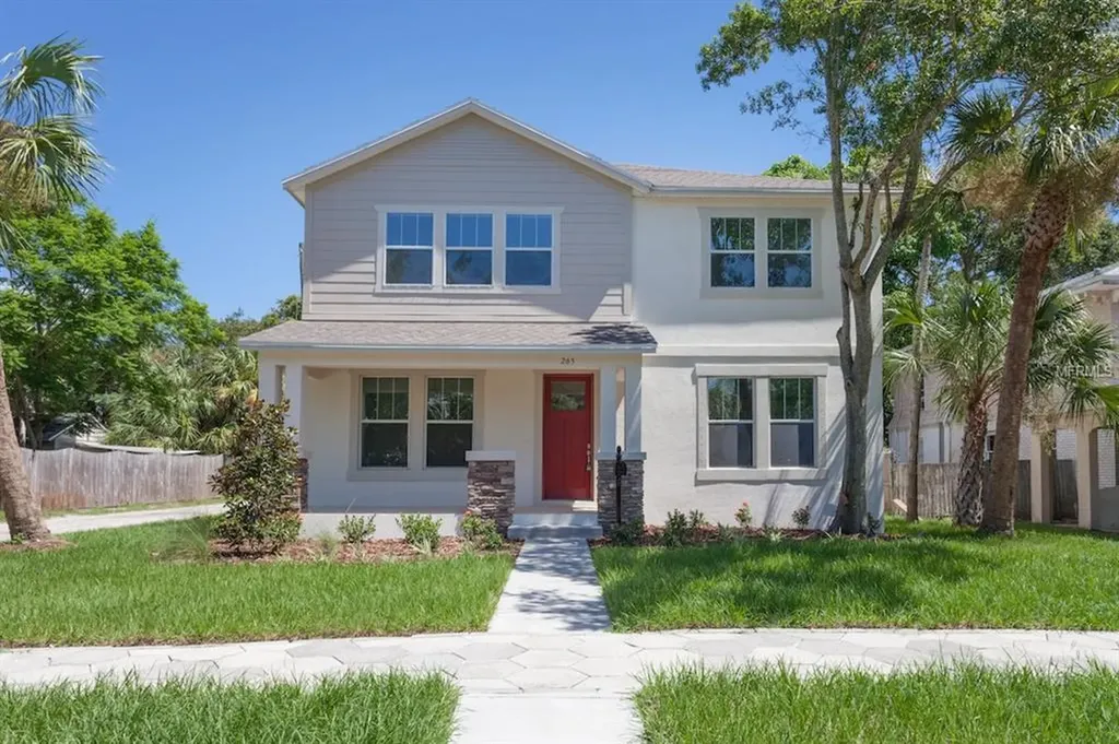 762 12th Avenue N St Petersburg FL 33701