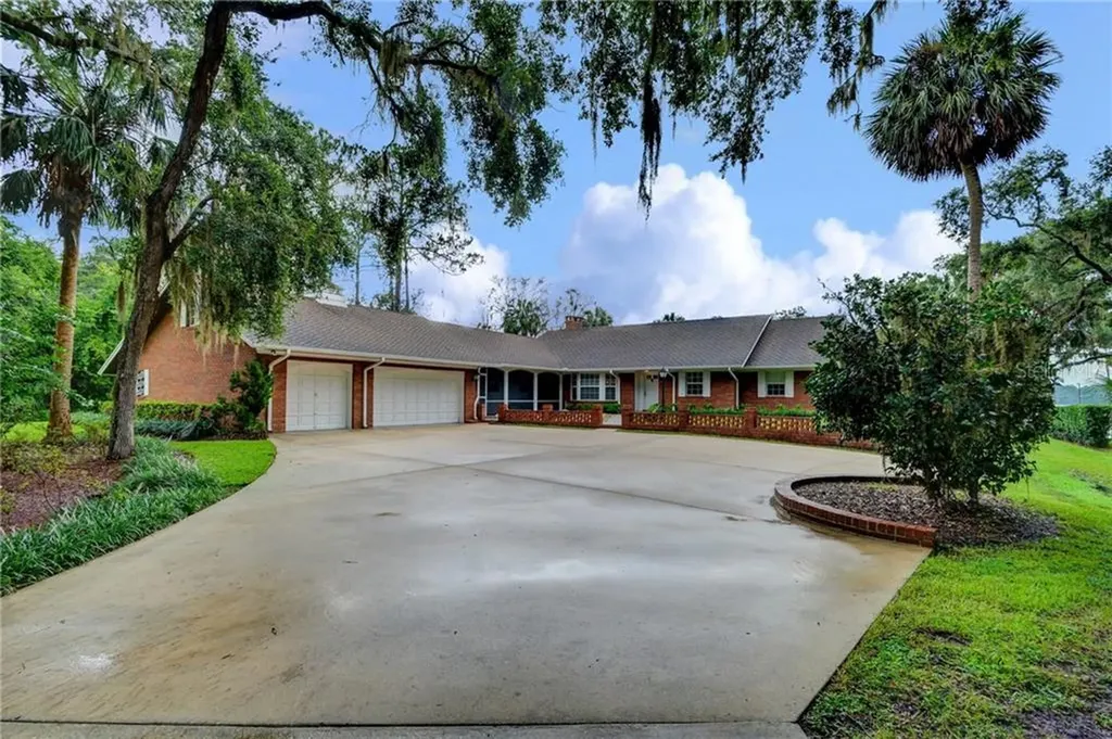 2135 Hontoon Road Deland FL 32720