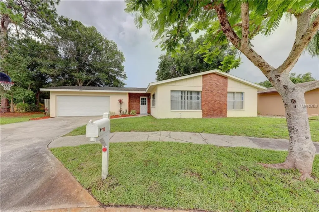 2943 163rd Avenue N Clearwater FL 33760