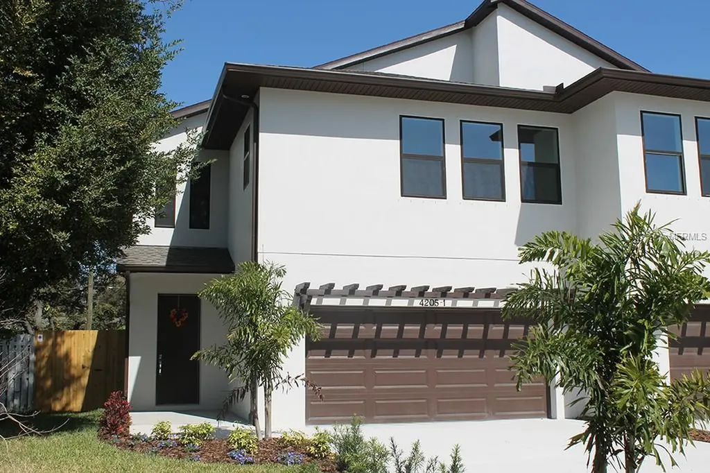 4205 W Fig Street Tampa FL 33609