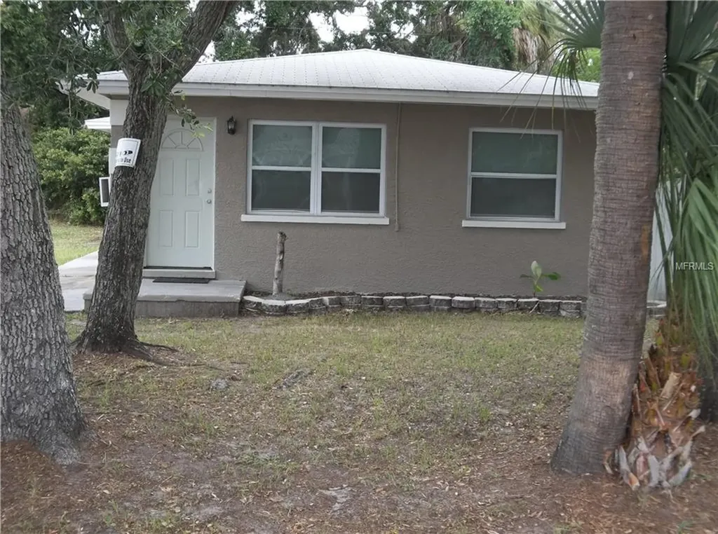1118 Engman Street Clearwater FL 33755