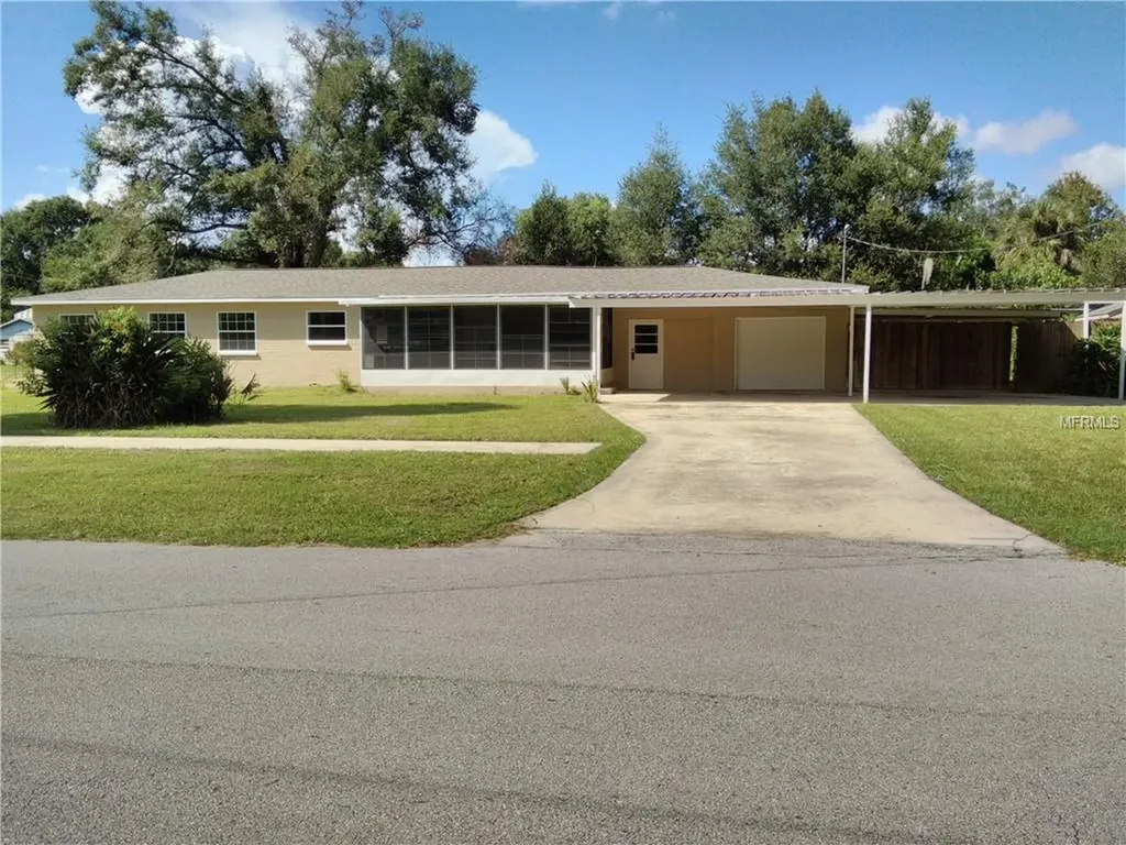 124 Lantern Lane Deland FL 32720
