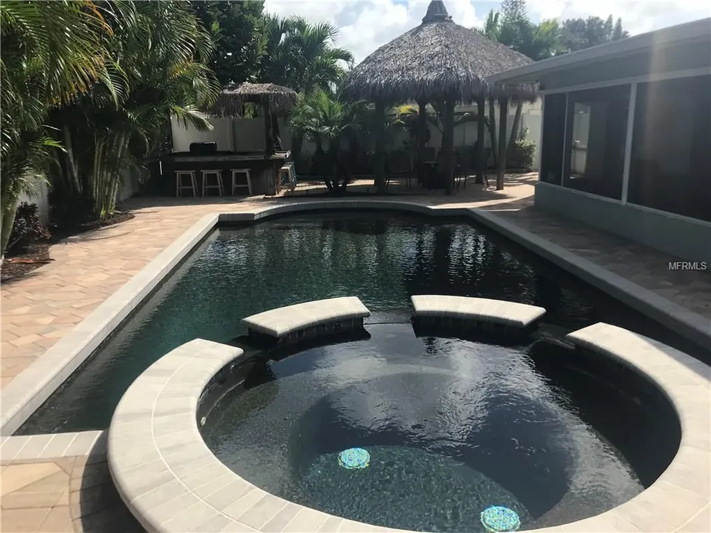 6108 10th Avenue W Bradenton FL 34209