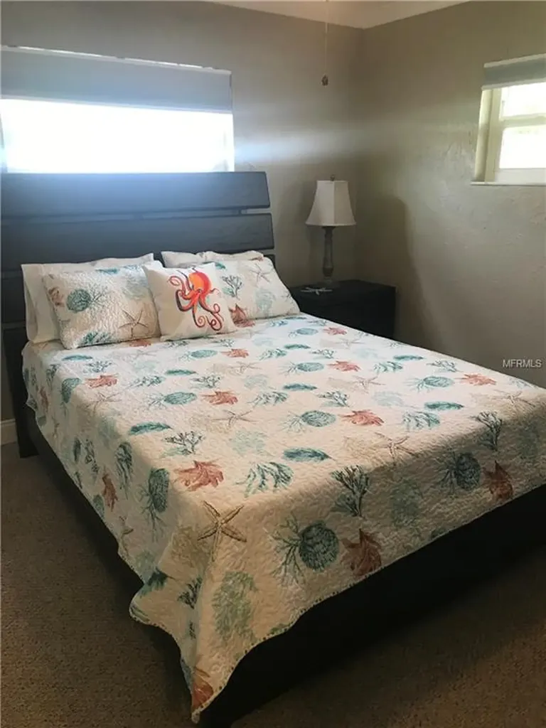 6108 10th Avenue W Bradenton FL 34209