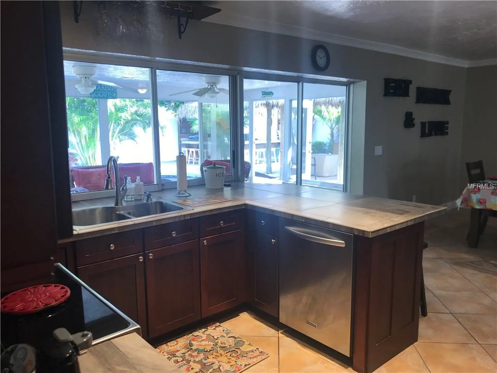 6108 10th Avenue W Bradenton FL 34209