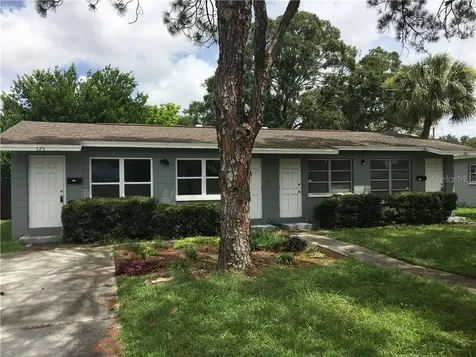 721 73rd Avenue N St Petersburg FL 33702
