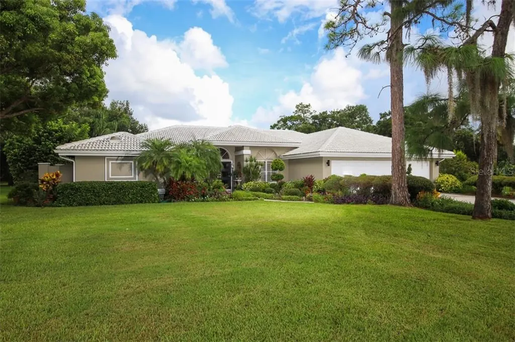 7300 Wax Myrtle Way Sarasota FL 34241