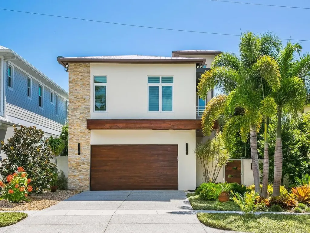 1744 Fortuna Street Sarasota FL 34239