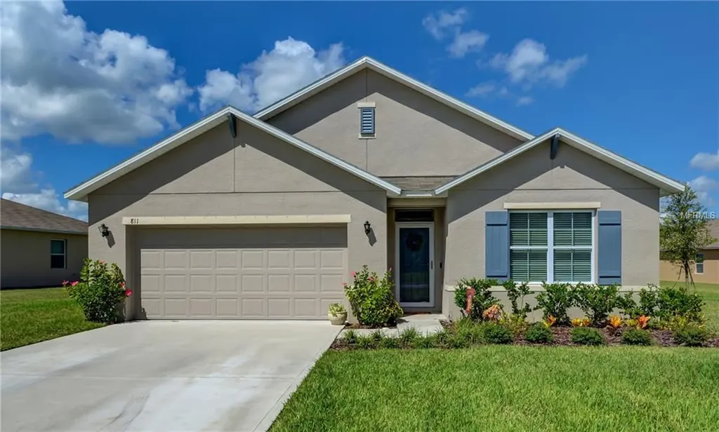 811 Grand Park Court Deland FL 32724