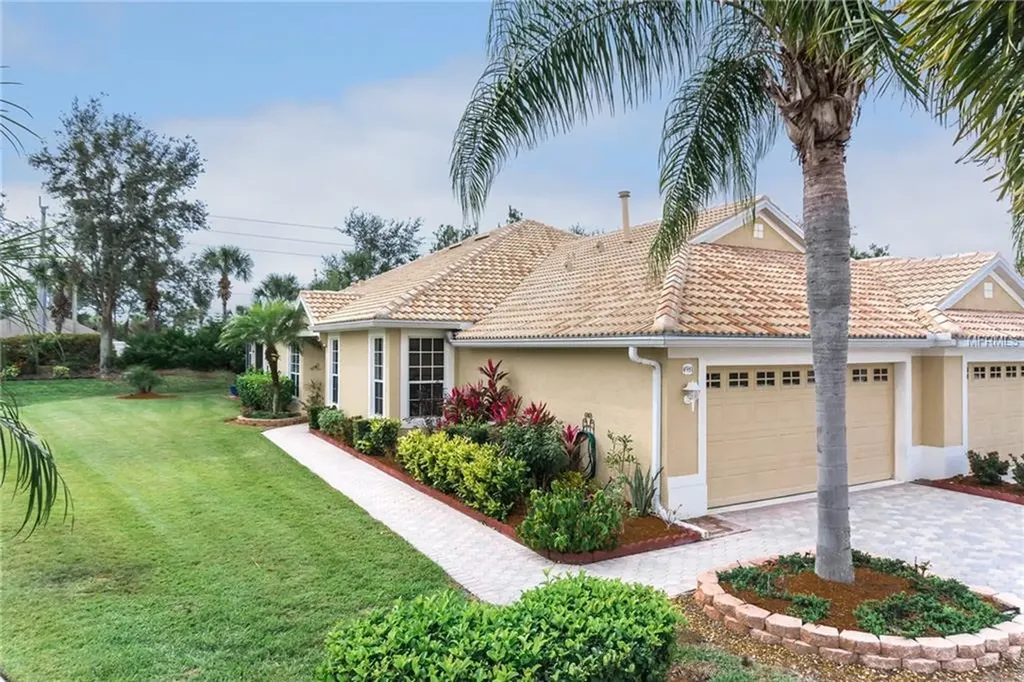 4981 Whispering Oaks Drive North Port FL 34287
