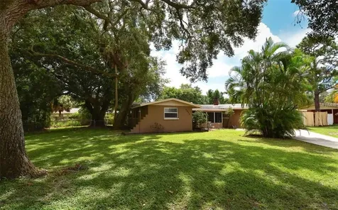 2838 Williamsburg Street Sarasota FL 34231