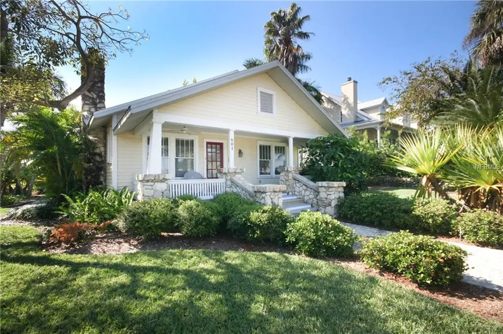 601 W Retta Esplanade Punta Gorda FL 33950