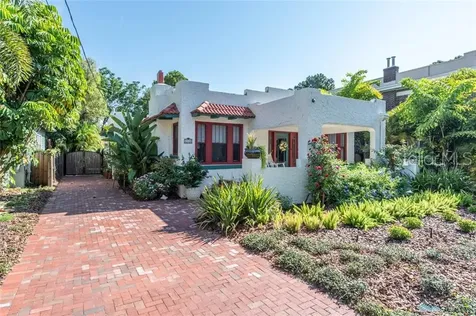 2115 W Southview Avenue Tampa FL 33606
