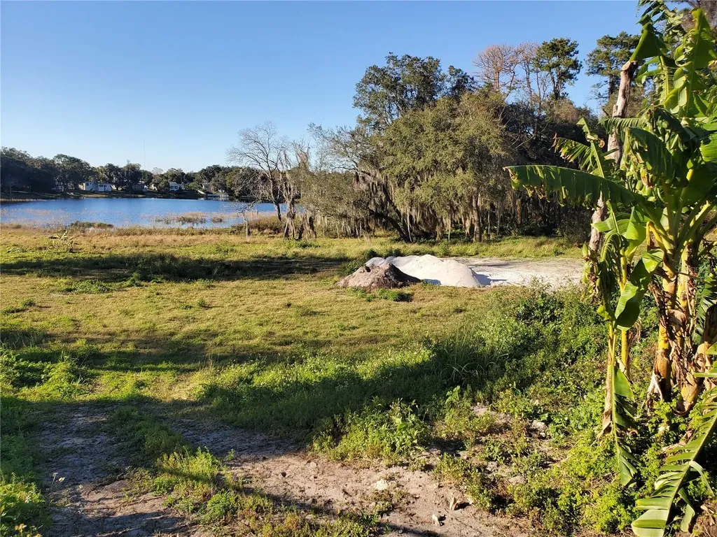 732 Waterfall Circle Deltona FL 32725
