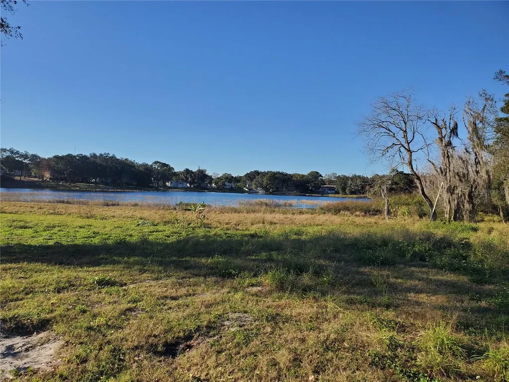 732 Waterfall Circle Deltona FL 32725