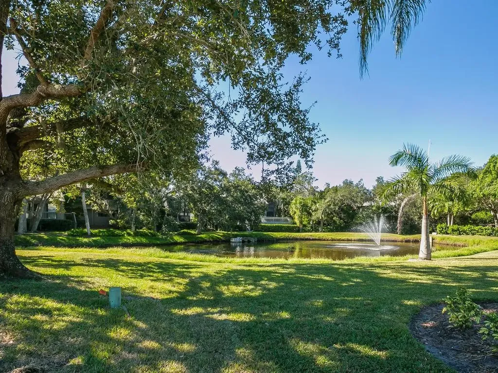 1484 Peregrine Point Drive Sarasota FL 34231