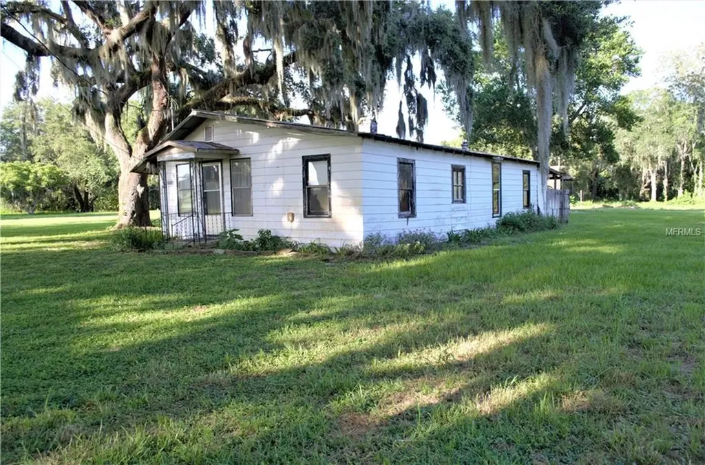 31748 Whitney Road Leesburg FL 34748