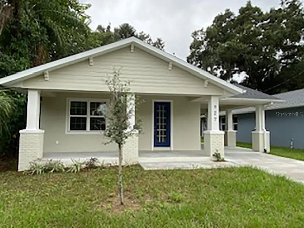927 E Sligh Avenue Tampa FL 33604