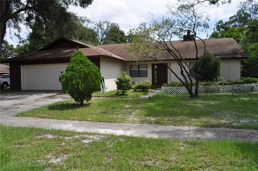 9207 Knights Branch Street Temple Terrace FL 33637