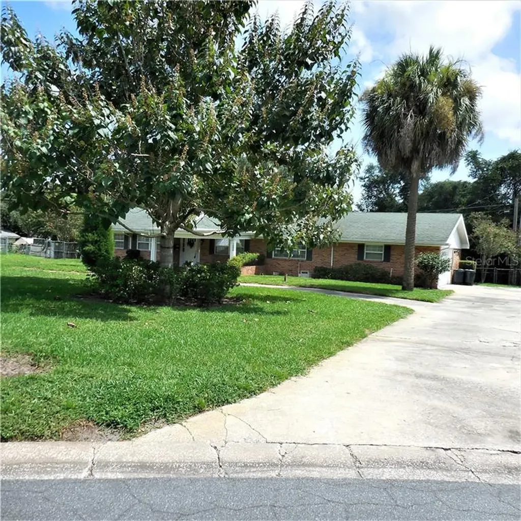 1320 Jaffa Street Lakeland FL 33801