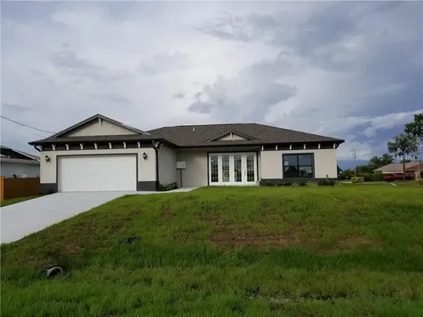 1701 NW 11th Court Cape Coral FL 33993