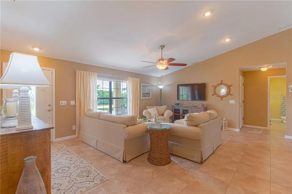 11268 Oceanspray Boulevard Englewood FL 34224