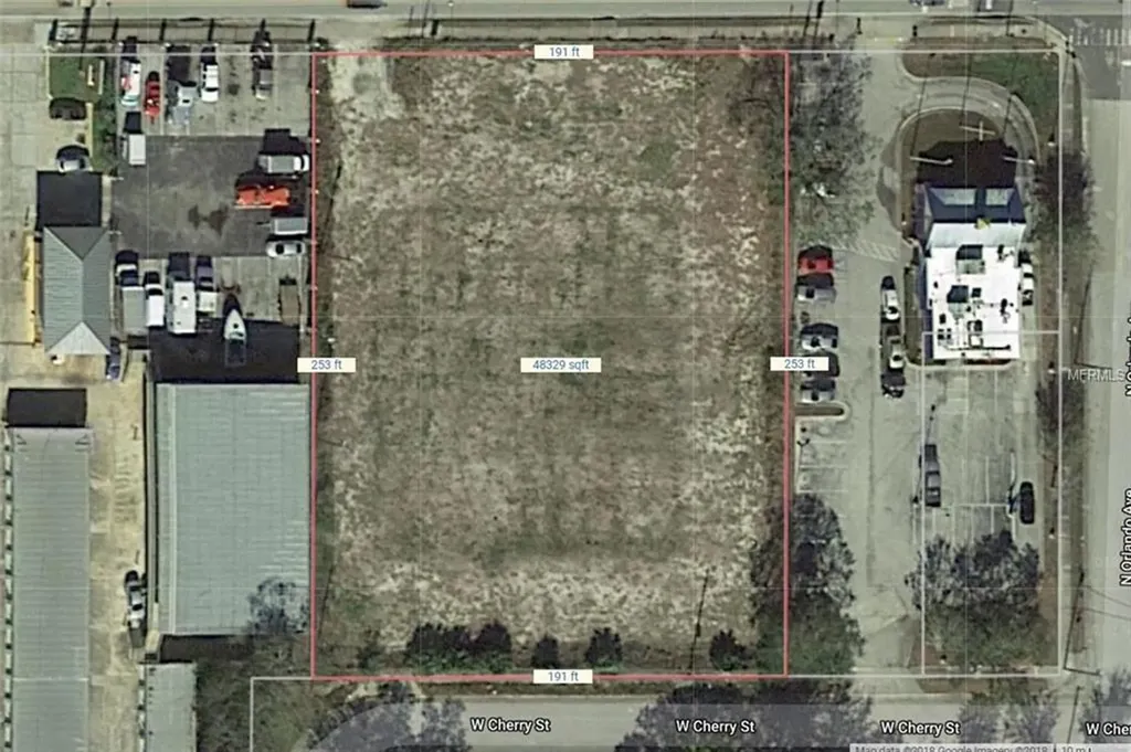 512 W Vine Street Kissimmee FL 34741