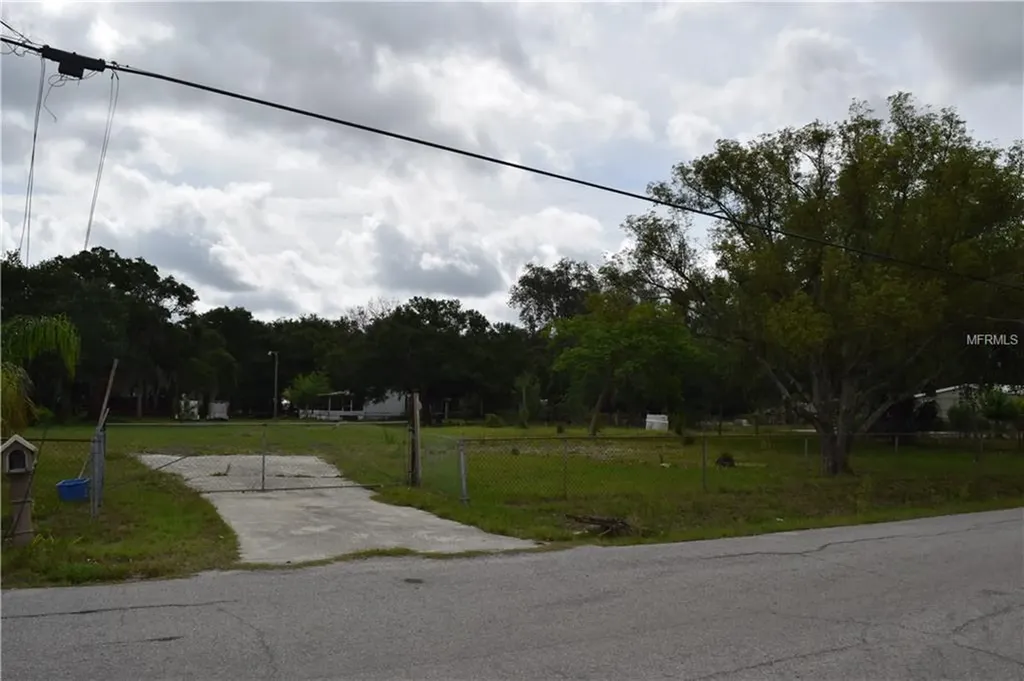 9920 Vaughn Street Gibsonton FL 33534
