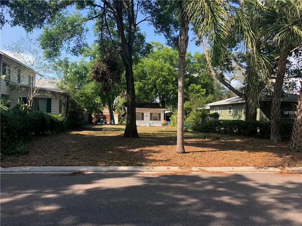 511 31st Avenue N St Petersburg FL 33704