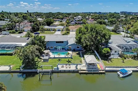 1755 Stanford Lane Sarasota FL 34231