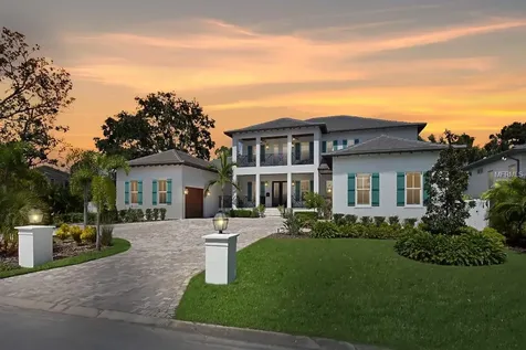 1021 Monterey Boulevard NE St Petersburg FL 33704