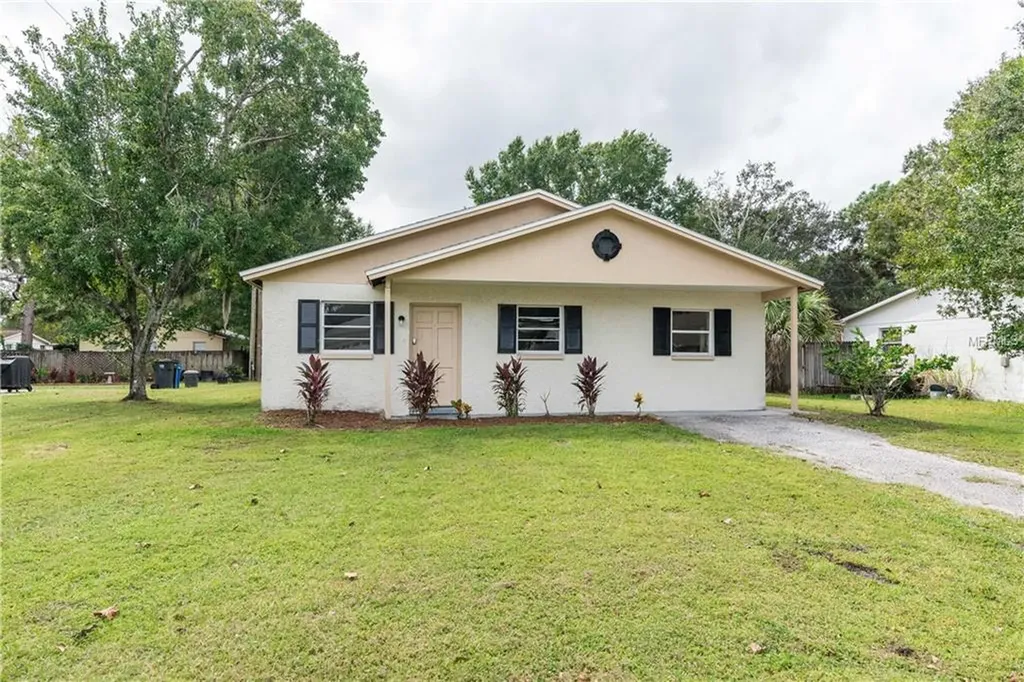 3212 Acacia Street Lutz FL 33558