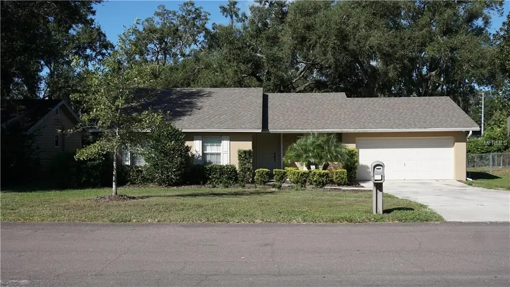 6203 Christina Groves Circle W Lakeland FL 33813