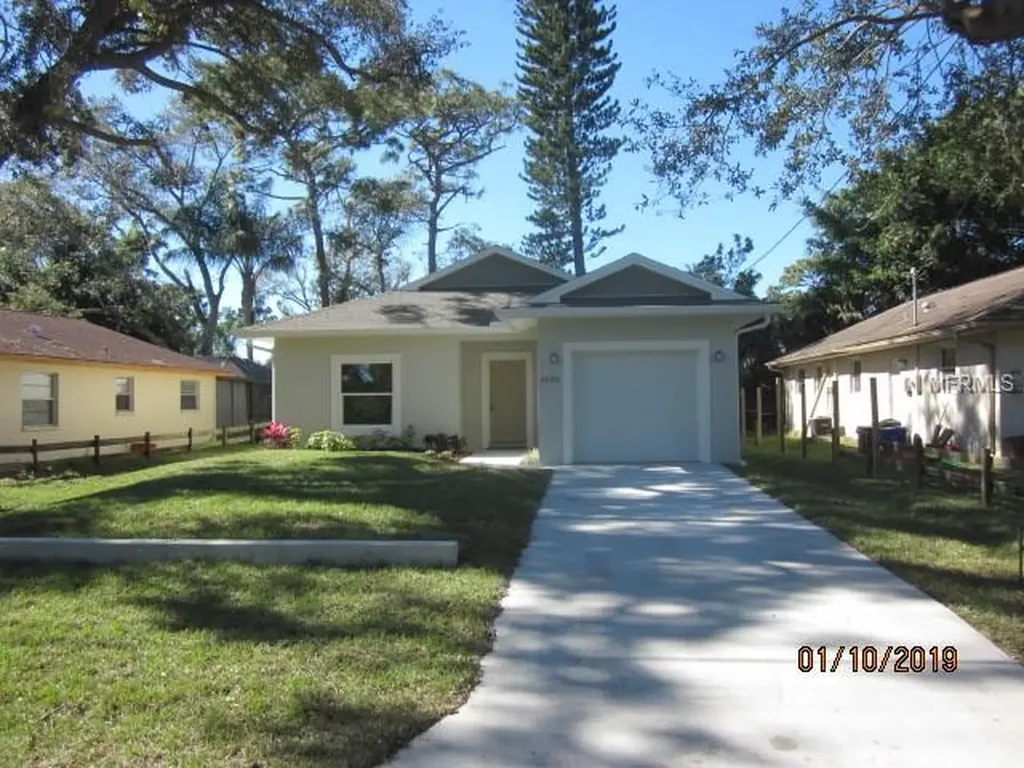 4532 Gallup Avenue Sarasota FL 34233