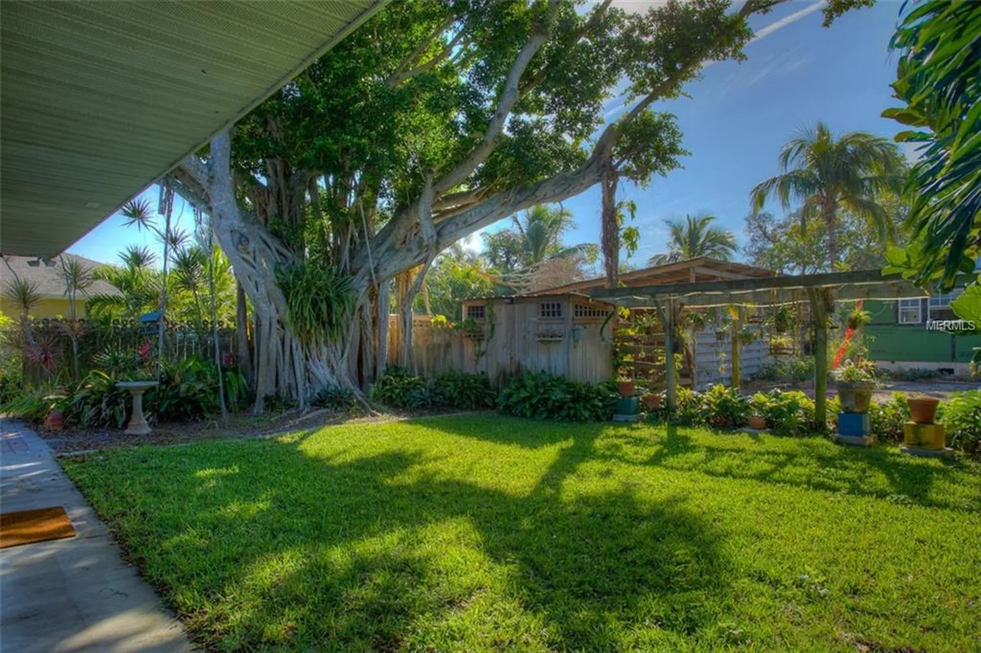 Bradenton FL 34209