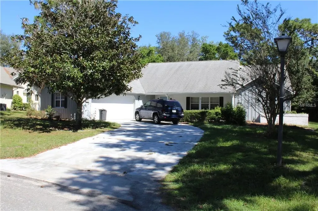 19 Graytwig Court W Homosassa FL 34446
