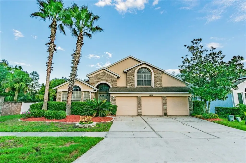2009 Autumn View Drive Orlando FL 32825