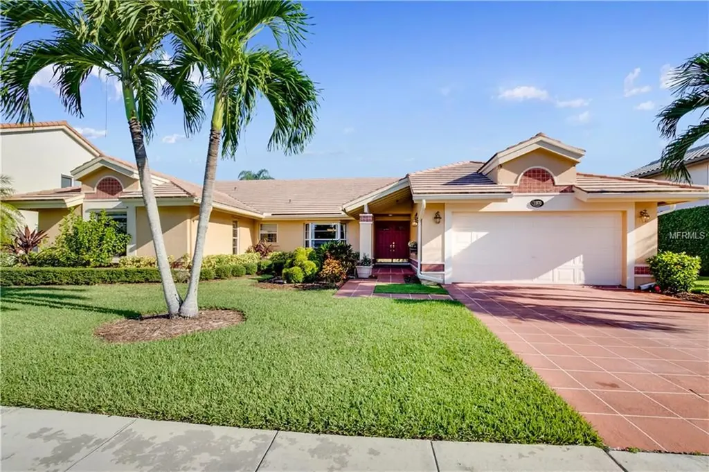 11870 Island Lakes Lane Boca Raton FL 33498
