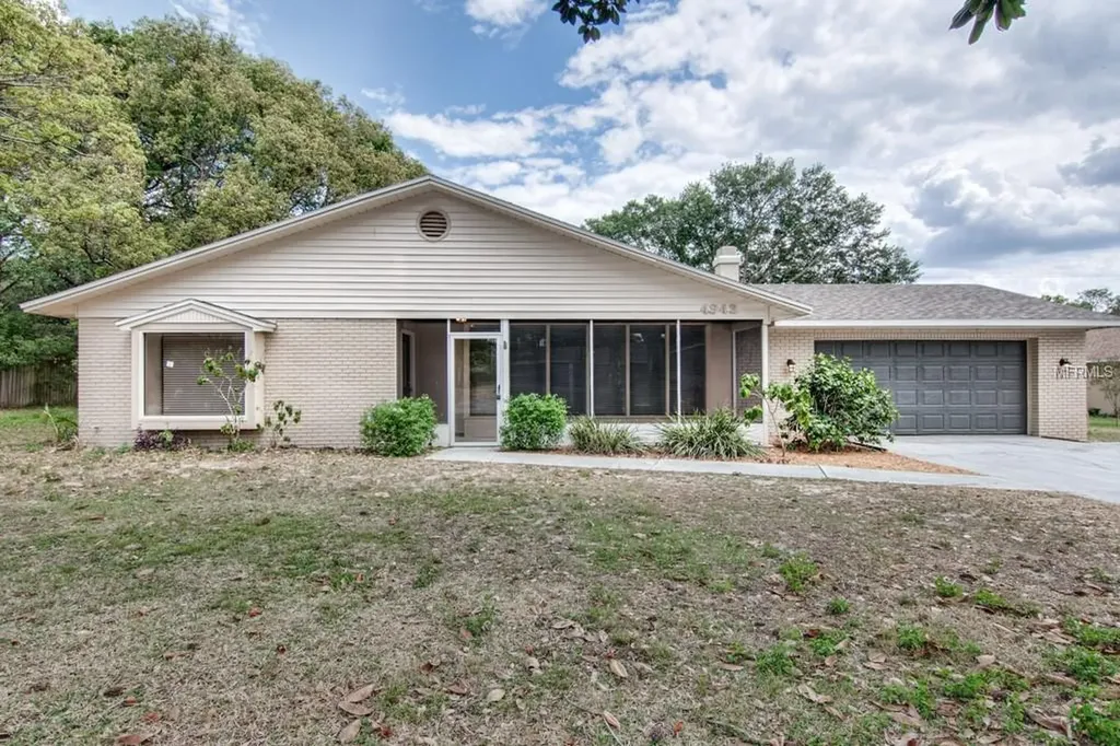 4942 Hidden Hills Drive Lakeland FL 33812