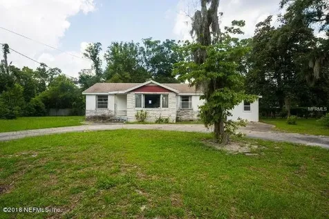 7055 Lucky Drive E Jacksonville FL 32208