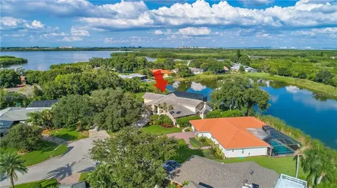 1461 74th Circle NE St Petersburg FL 33702