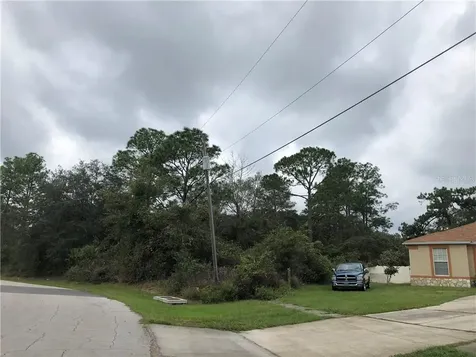 Somerset Avenue Deltona FL 32738